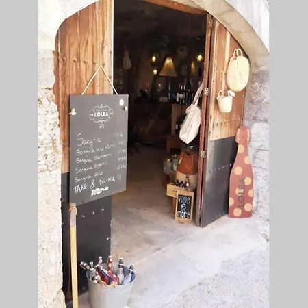 Family House For 6 People In Valldemossa *